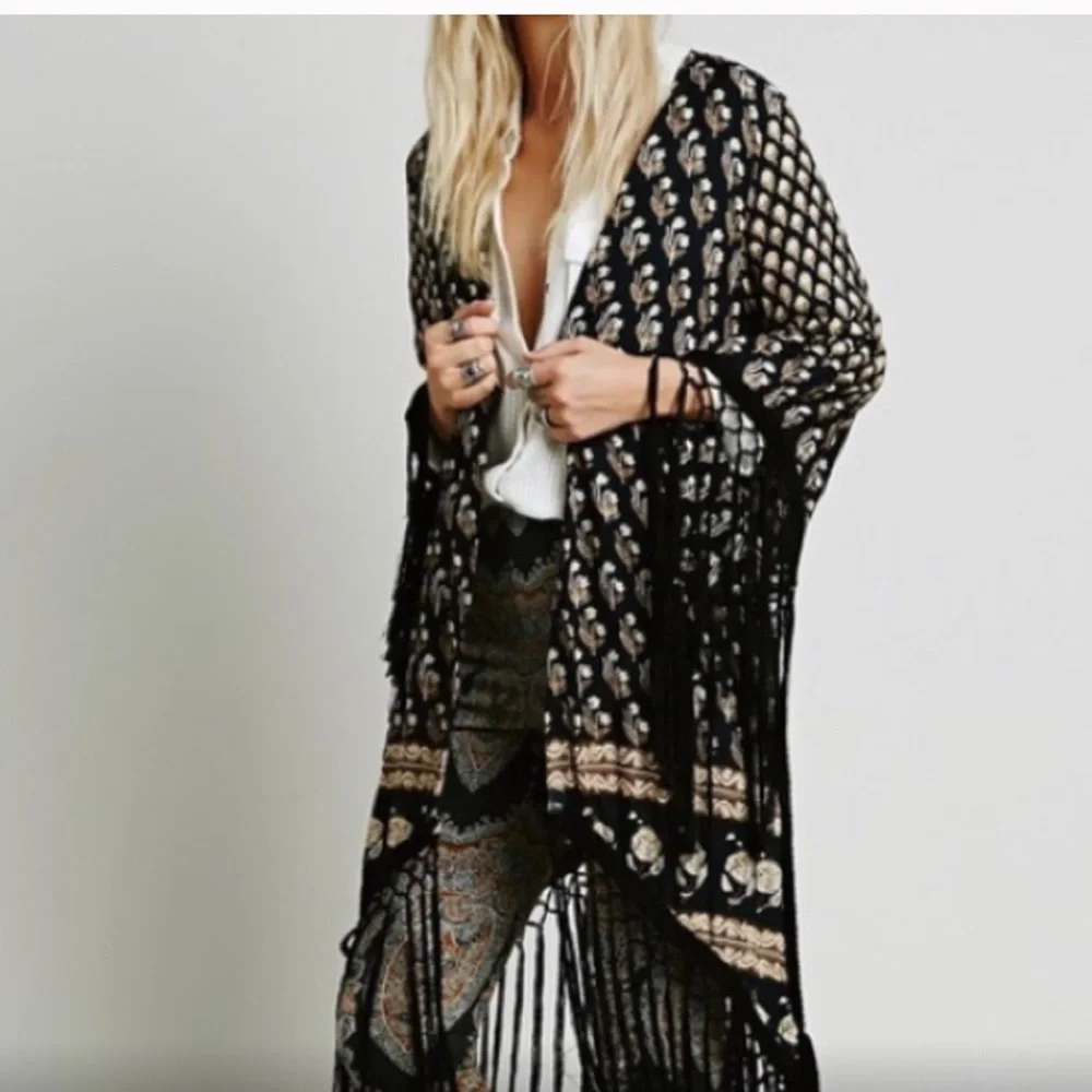 🔮Spell & the Gypsy Bohemian Royale Kimono🔮 - Picture 6 of 10